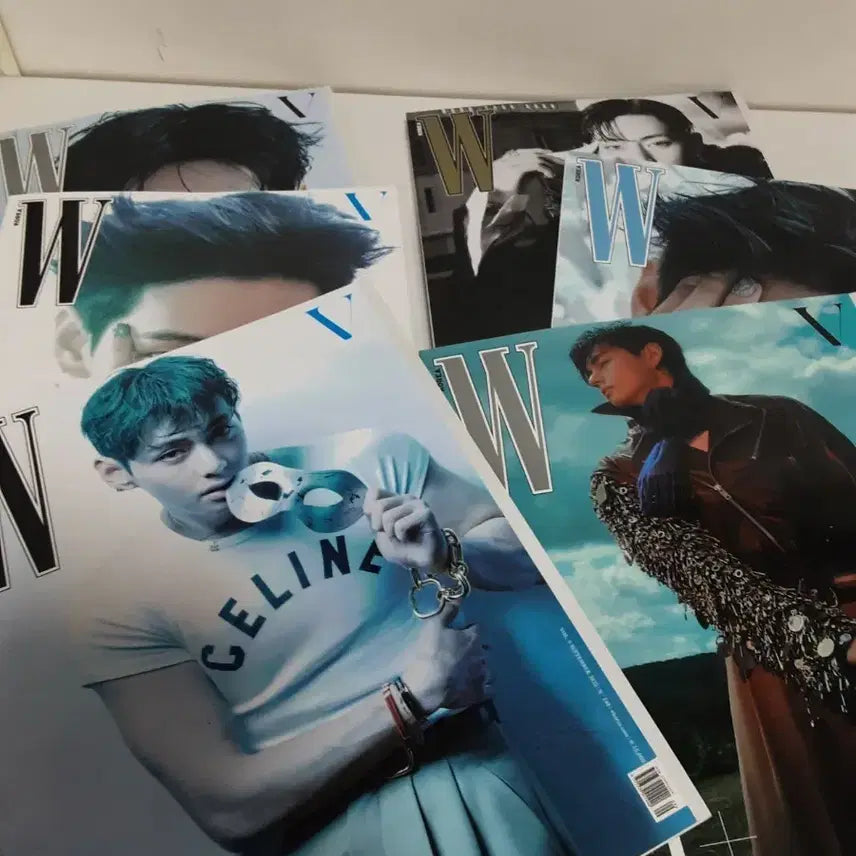 [BUNJANG] W Korea Magazine BTS V Cover Magazine Set / W KOREA 매거진 잡지 BTS V커버 6권