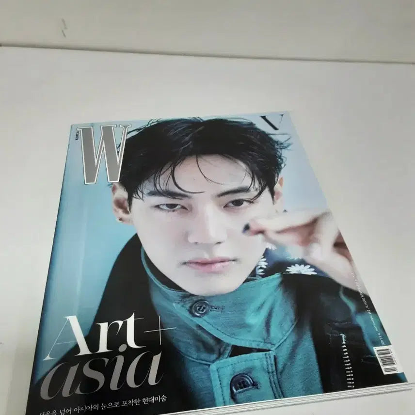 [BUNJANG] W Korea Magazine BTS V Cover Magazine Set / W KOREA 매거진 잡지 BTS V커버 6권