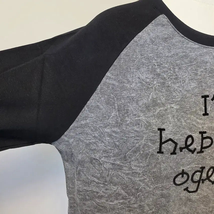 [BUNJANG] Gray/Black Long Sleeve Printing T-Shirt / 회색/검정 롱 슬리브 프린팅 티셔츠