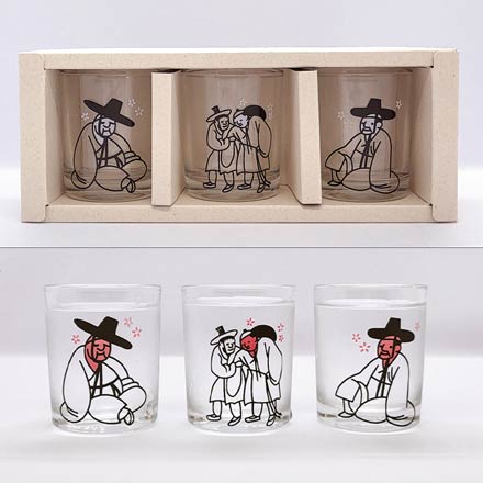 ** Drunken Scholar's Three-Person Discolour Teacup Set