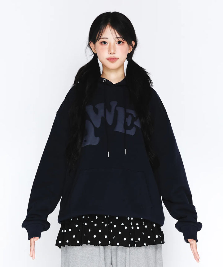 **QWER -Ames-QWER BIG TYPO HOODIE NAVY