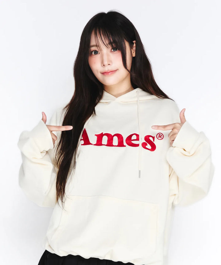 **QWER -Siyeon BASIC LOGO HOODIE CREAM + Photocard Set