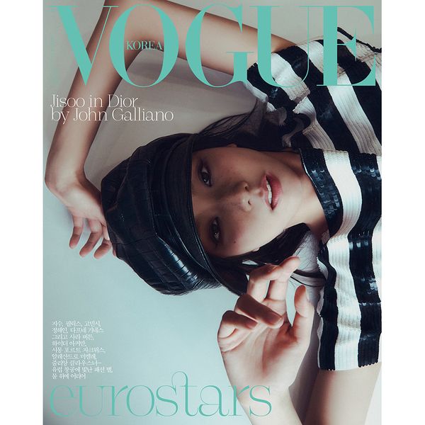 [Pre-Order] JISOO (of Blackpink)- VOGUE 2025.04 (Version Choose)