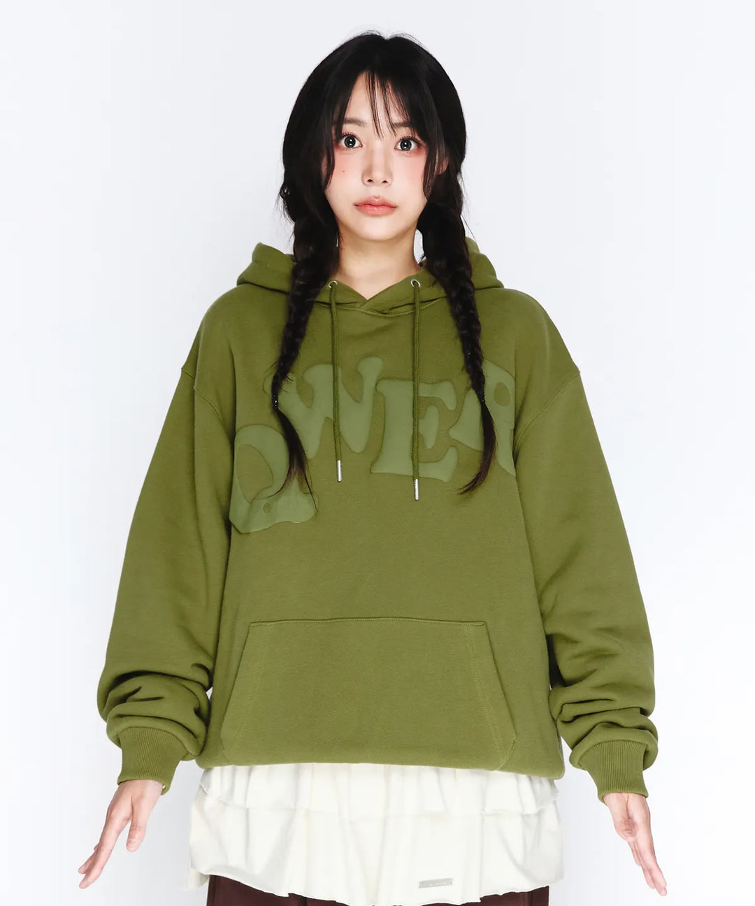 **QWER -Ames-Worldwide  BASIC APPLIQUE SWEATSHIRT GREEN