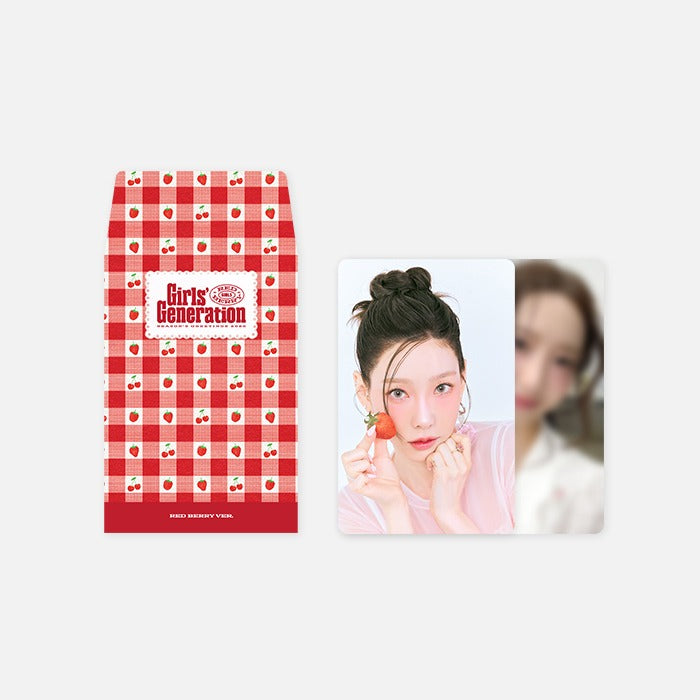 **[Pre-Order] SmTown -  2025 SEASON'S GREETINGS [RANDOM TRADING CARD] (A Ver + B Ver.)