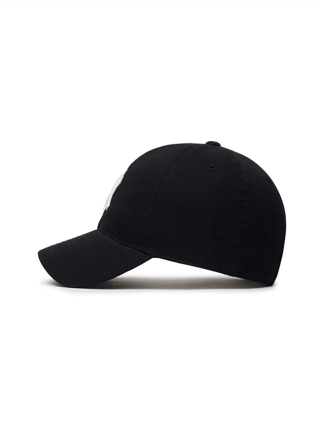 ** [Pre-Order] AESPA - Wearing KARINA A.C.E Unstruck Ball Cap NY (BLACK)
