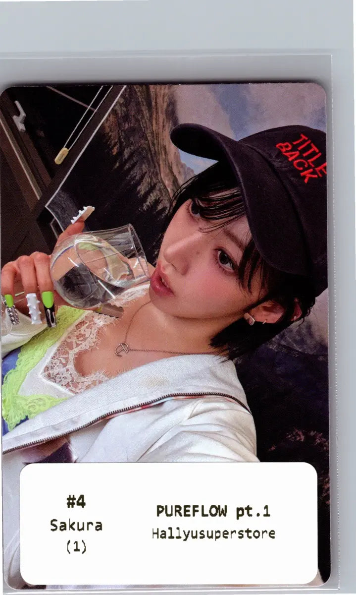 LE SSERAFIM "PUREFLOW" - Official Photocard (COMPACT Ver.) [26.06.08] (Restocked 6/16)