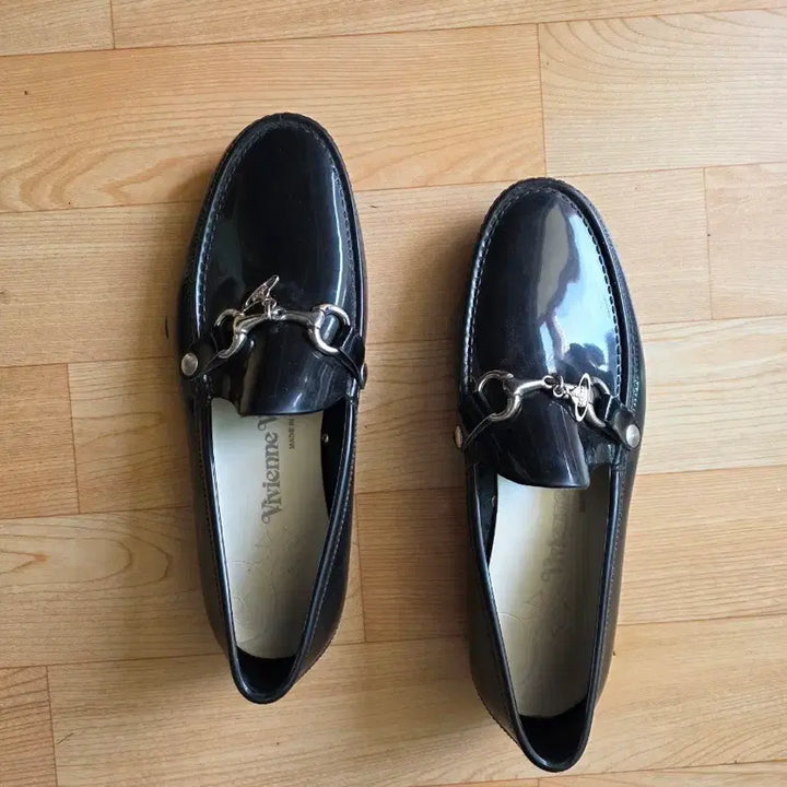 [BUNJANG] Vivienne Westwood Black PVC Rain Loafer Shoes / 비비안웨스트우드 블랙 로퍼 슈즈(pvc재질 레인로퍼)40size
