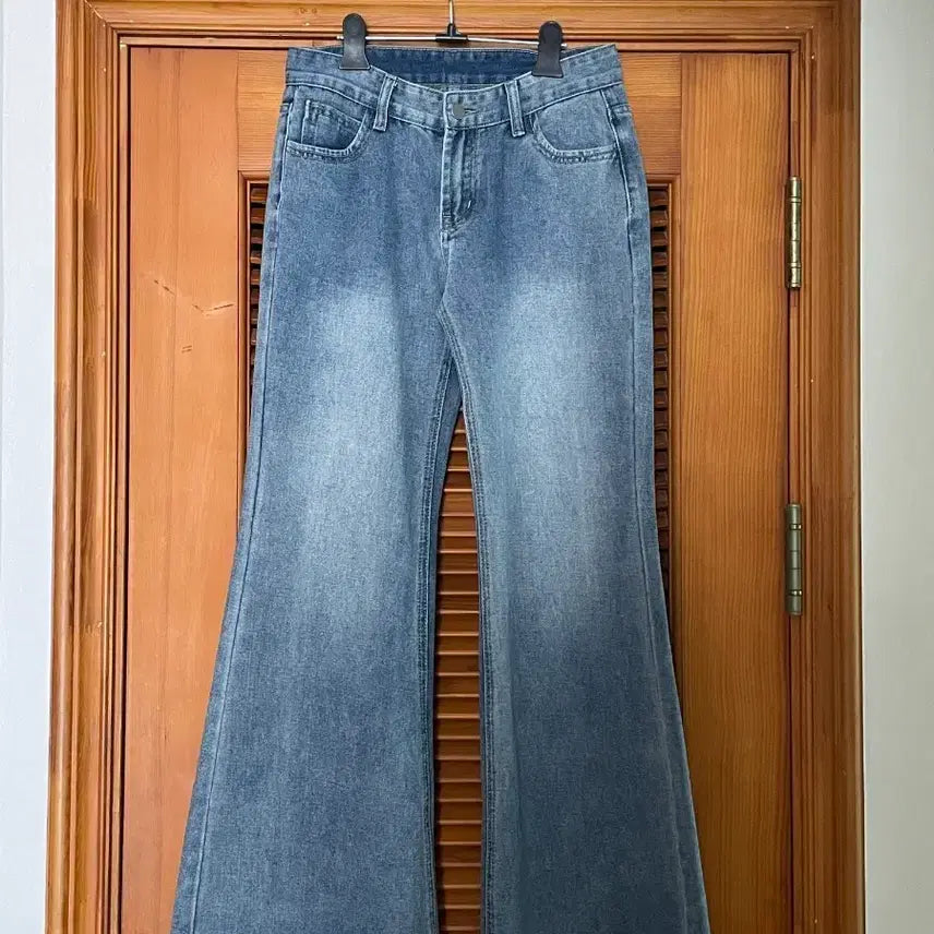 [SOLD OUT] 청바지 부츠컷 데님 팬츠 M