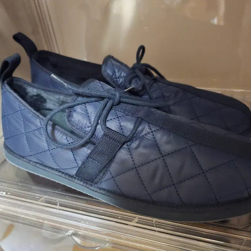 [BUNJANG] J.Crew Quilted Slippers Size 9M (US Men&