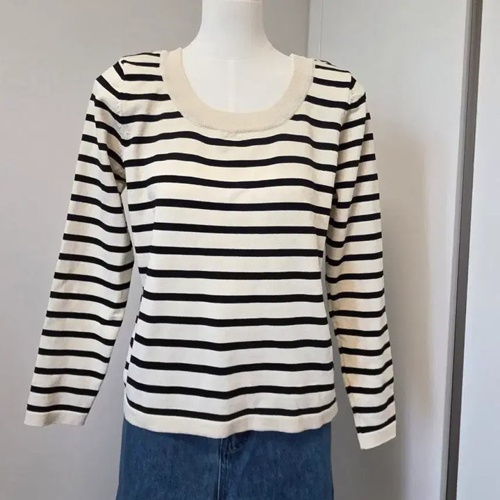 [BUNJANG] Striped Long Sleeve T-shirt (Ivory/Black) / 스트라이프 긴팔 티셔츠 아이보리/블랙