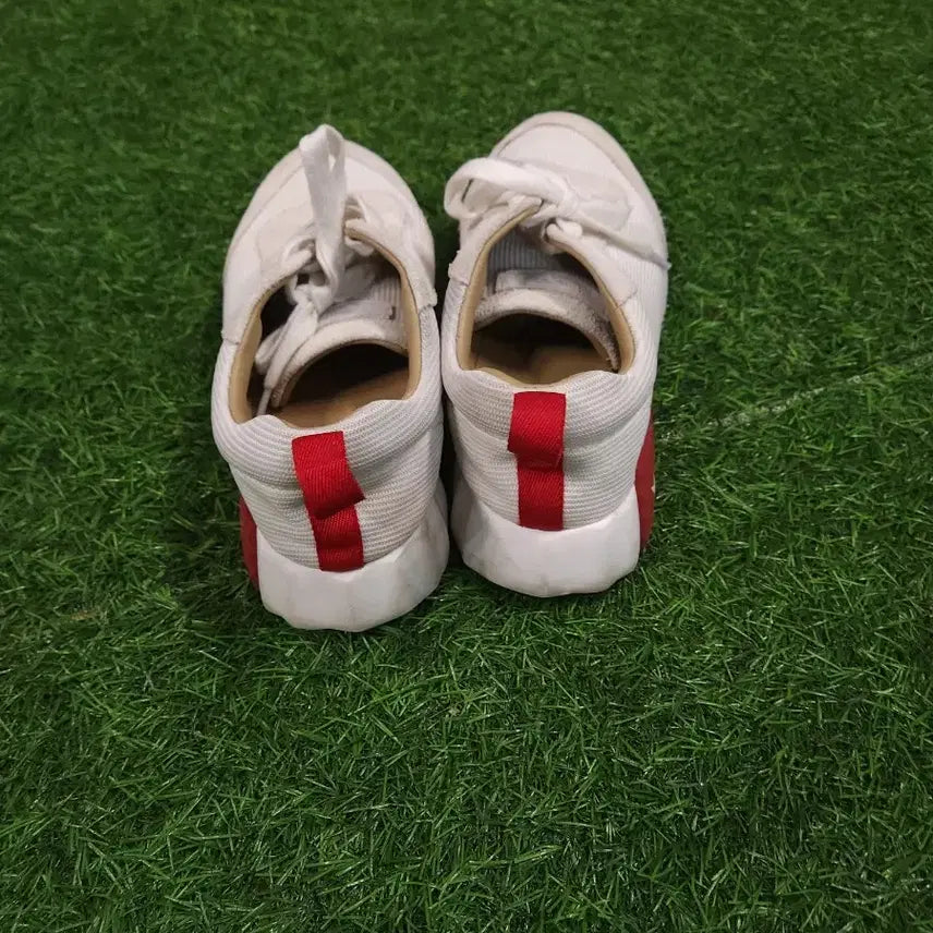 [SOLD OUT] 애르메스 바운싱 운동화 스니커즈