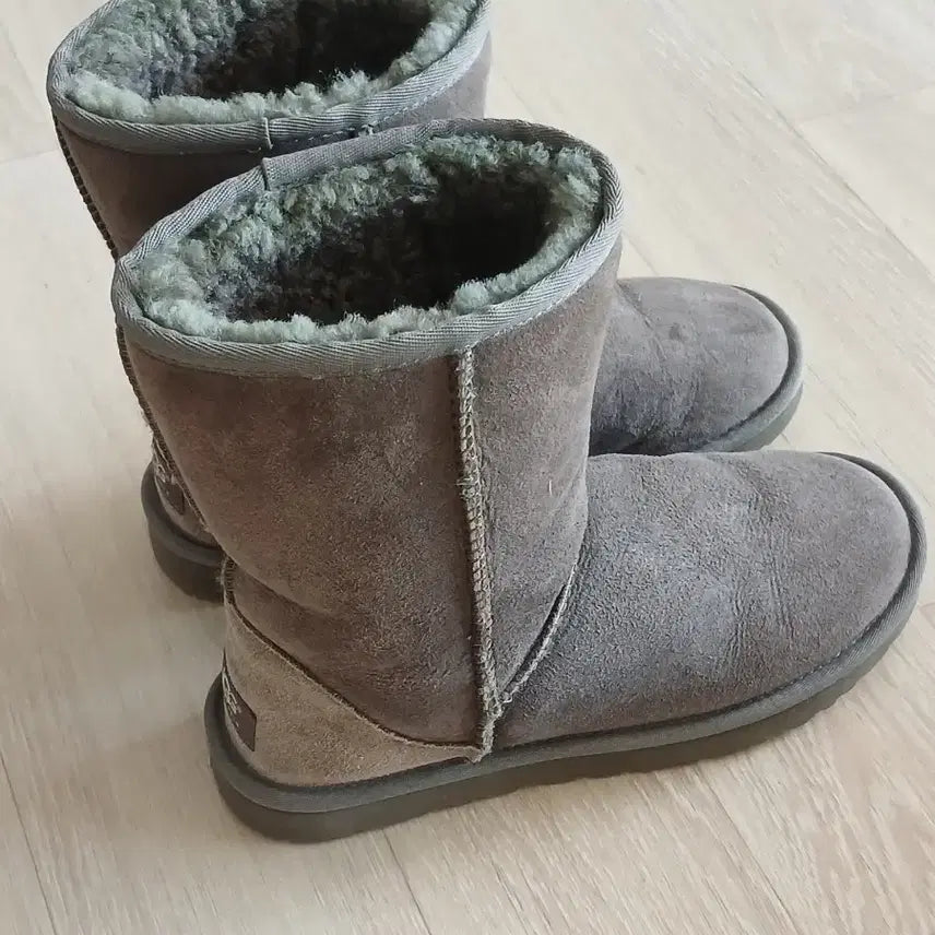[BUNJANG] UGG 어그 부츠 그레이 / UGG 어그 부츠 그레이