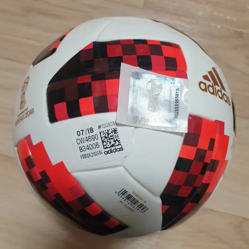 [BUNJANG] Adidas 2018 FIFA World Cup Delstar Match Ball Mini Ball / 2018월드컵 델스타 매치타 미니볼