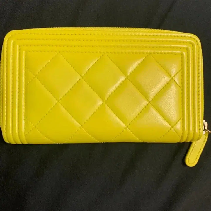 [BUNJANG] Chanel Boy Medium Wallet / 정품 샤넬 보이 중지갑