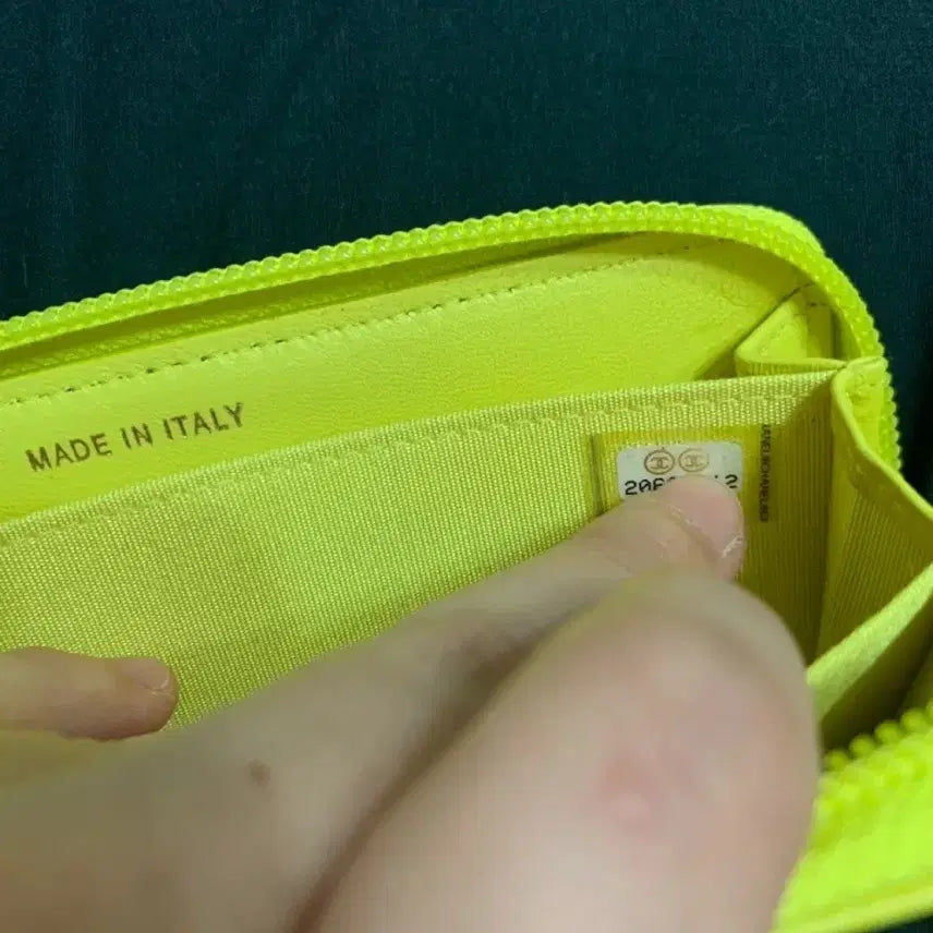 [BUNJANG] Chanel Boy Medium Wallet / 정품 샤넬 보이 중지갑