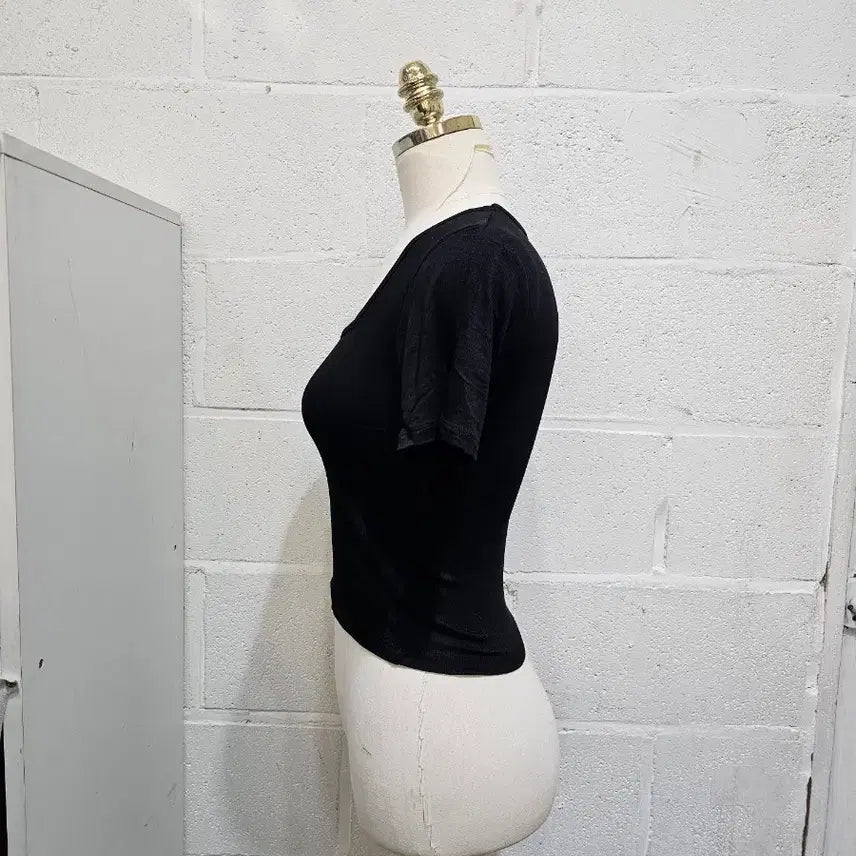 [BUNJANG] Square Neck Crop Ribbed Cotton T-shirt - Black / 스퀘어넥 크롭 골지면 반팔- 블랙