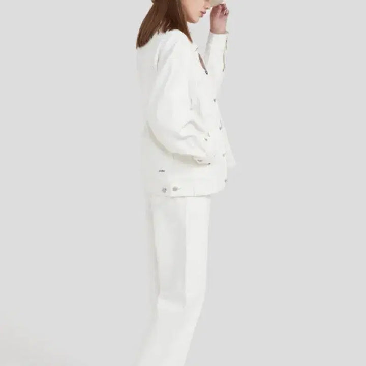 [SOLD OUT] (새제품) 안다르Andar 라이크라데님 오버핏 트러커 청자켓
