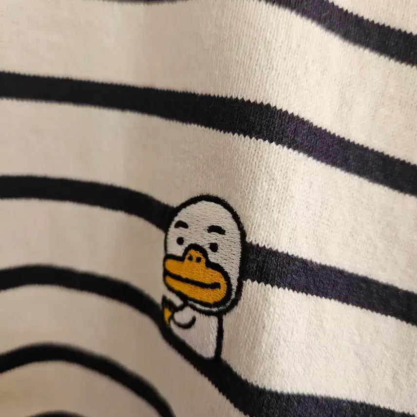 [BUNJANG] Kakao Friends Striped Short Sleeve T-shirt XL / 남105카카오프렌즈스트라이프 반팔 티셔츠 XL