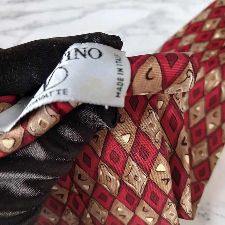[BUNJANG] Valentino Geometric Pattern Silk Tie / 발렌티노 실크 레드 기하학 패턴 넥타이 9.5cm A+등급 E877