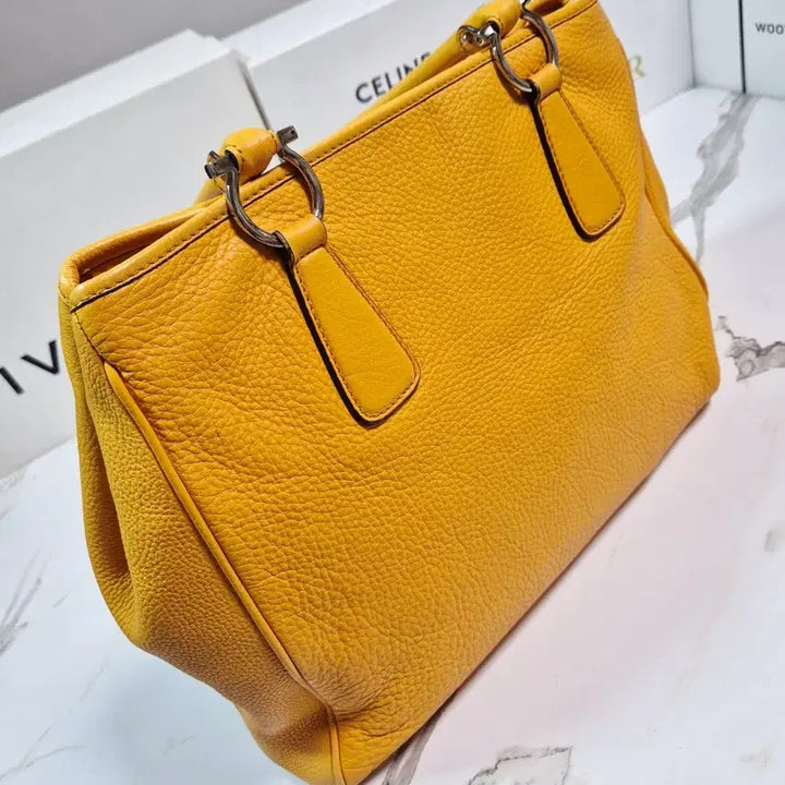 [BUNJANG] Ferragamo Yellow Leather Tote Bag / (정품) 페라가모 옐로우 가죽 토트백 여성 가방