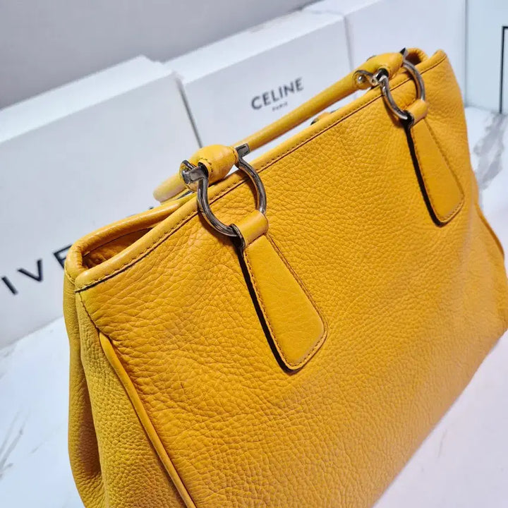 [BUNJANG] Ferragamo Yellow Leather Tote Bag / (정품) 페라가모 옐로우 가죽 토트백 여성 가방