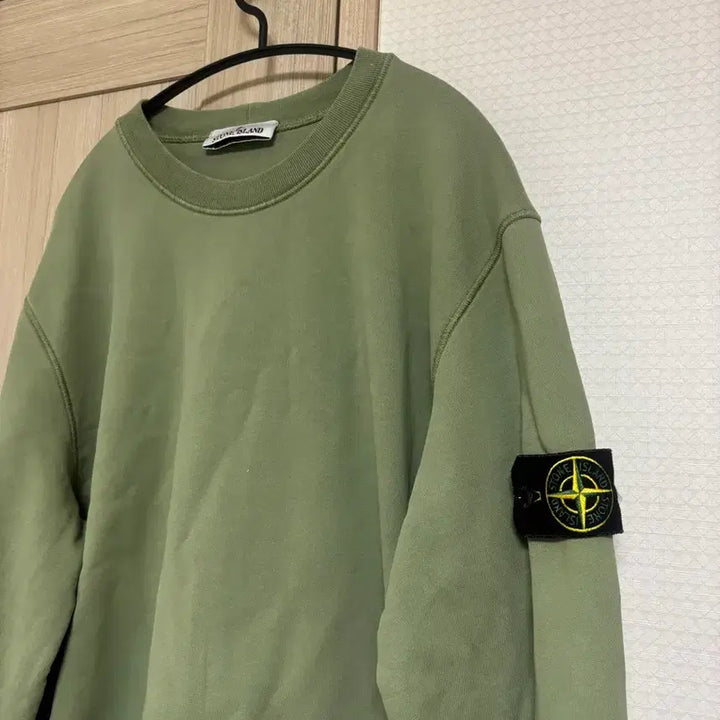 [BUNJANG] Stone Island Olive Crewneck Sweatshirt XL / [A급/XL] 스톤아일랜드 올리브 맨투맨 XL사이즈