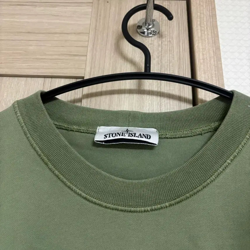 [BUNJANG] Stone Island Olive Crewneck Sweatshirt XL / [A급/XL] 스톤아일랜드 올리브 맨투맨 XL사이즈