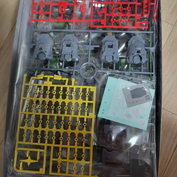 [BUNJANG] Bandai MG Hi-Spec Zaku II / MG 하이잭 팝니다