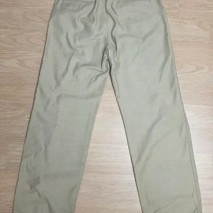 [BUNJANG] Musinsa Standard Back Satin Officer Pants Beige / 무탠다드 백사틴 오피서팬츠 [29, 베이지]