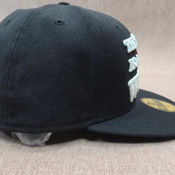 [SOLD OUT] [희귀/7 5/8] 뉴에라 x 사우스파크 카트먼 &