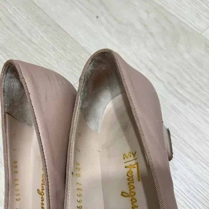 [SOLD OUT] My Ferragamo 마이 페라가모 My Muse_리본 미들힐 슈즈