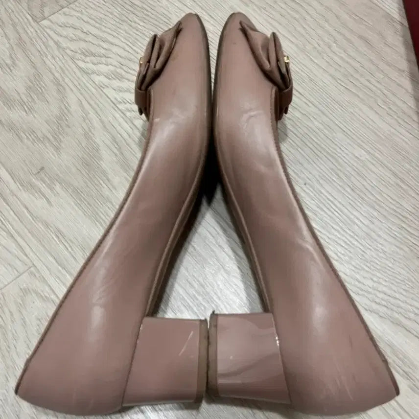 [SOLD OUT] My Ferragamo 마이 페라가모 My Muse_리본 미들힐 슈즈