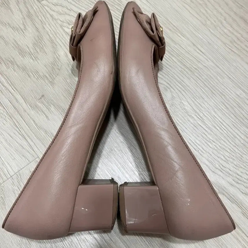 [SOLD OUT] My Ferragamo 마이 페라가모 My Muse_리본 미들힐 슈즈