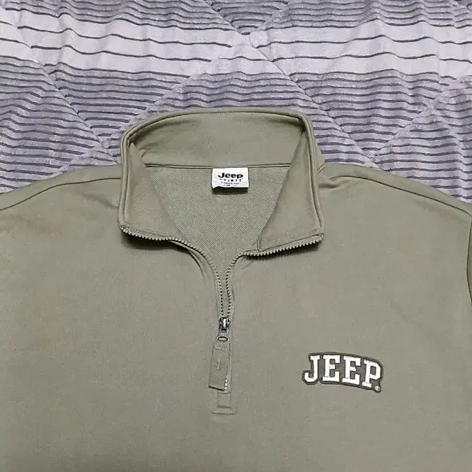 [BUNJANG] Jeep Half-Zip Oversized Sweatshirt / Jeep 반집업 오버핏맨투맨 실측105 가슴61 기장73