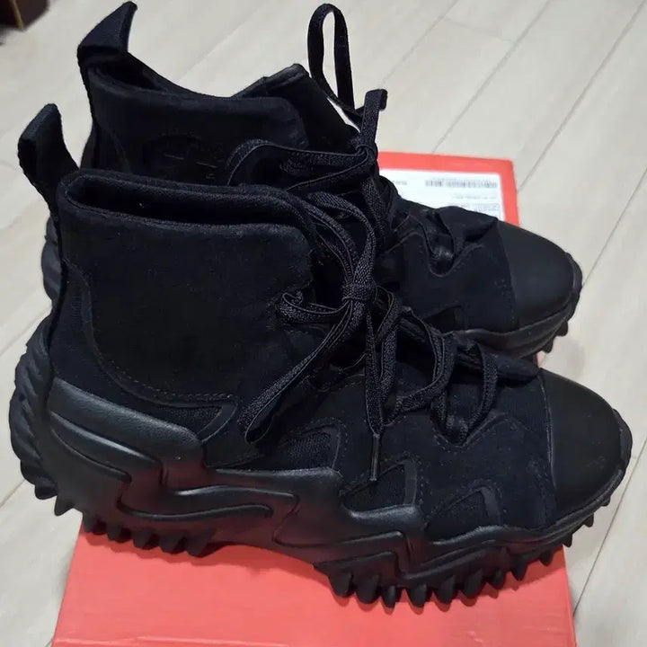 [BUNJANG] Converse Run Star Motion Hi Triple Black / 컨버스 스트릿 유틸리티 런스타 모션 하이 트리플블랙