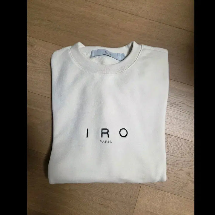 [BUNJANG] Iromen Basic Logo Sweatshirt / Iromen 이로맨 베이직 로고 스웨트셔츠