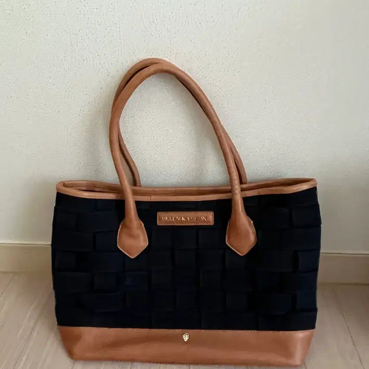 [BUNJANG] Helen Kaminski H-Bruna Handbag / 헬렌카민스키 가방 _ H-Bruna
