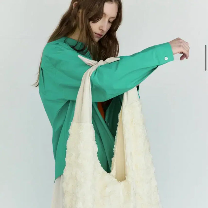 [SOLD OUT] 미개봉 새상품) 시엔느 집시 로즈 빅 백 가방 크림 아이보리