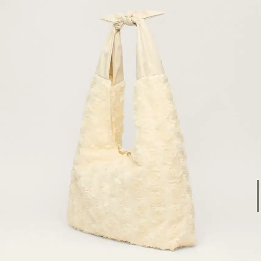 [SOLD OUT] 미개봉 새상품) 시엔느 집시 로즈 빅 백 가방 크림 아이보리