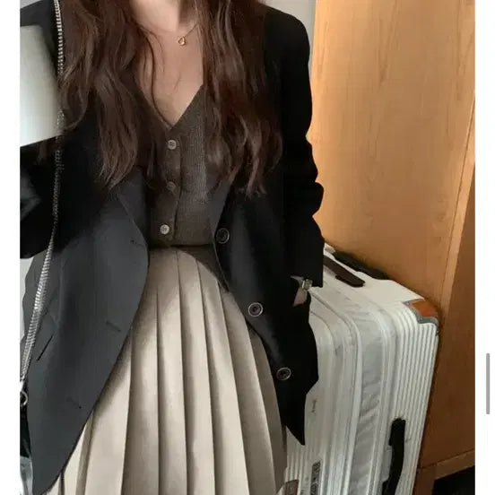 [SOLD OUT] 무드인슬로우 미네트 세미루즈핏 자켓 블랙