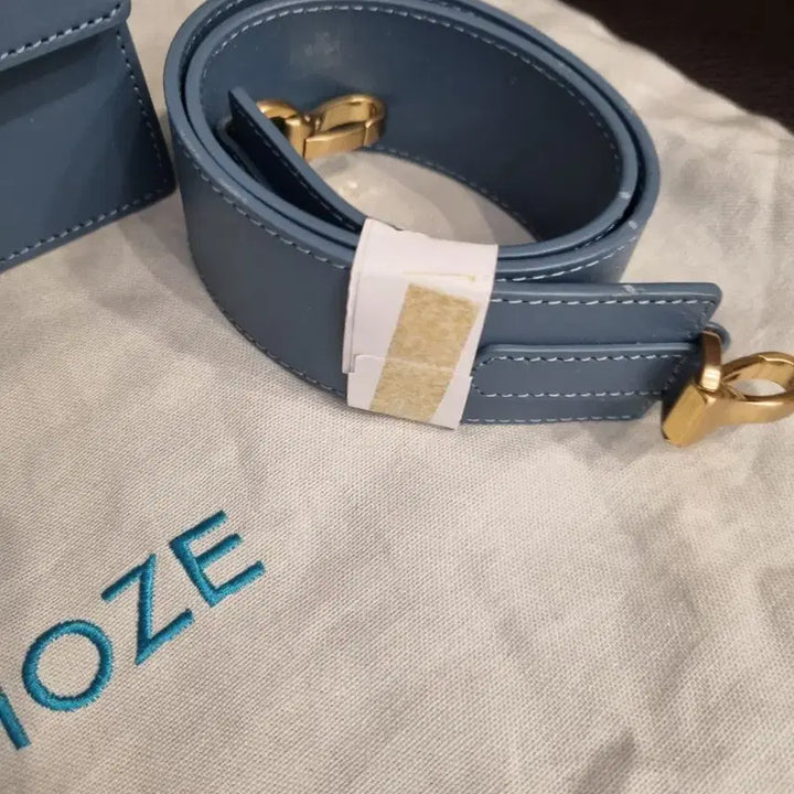 [SOLD OUT] HOZE 호제 블루 가방 + 스트랩 세트