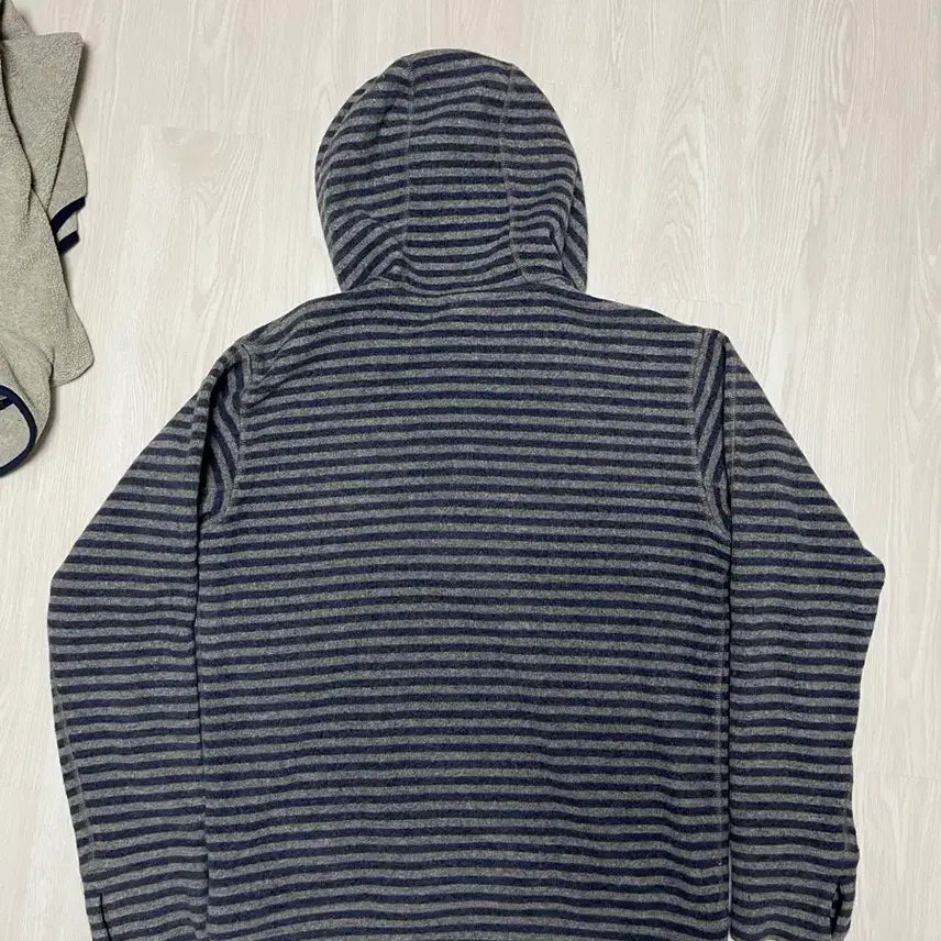 [BUNJANG] Patagonia Stripe Wool Hoodie / 빈티지 파타고니아 스트라이프 울 후드티