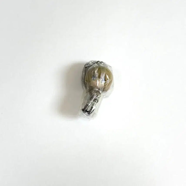 [BUNJANG] Attack on Titan Armin Swing Gacha Keyring (Sealed) / (미개봉) 진격의 거인 아르민 스윙 가챠 키링