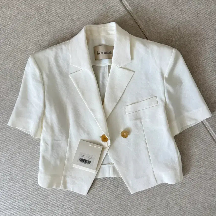 [BUNJANG] Avie Muah Linen Short Sleeve Blazer / 아비에무아 린넨 쇼트 슬리브 블레이저