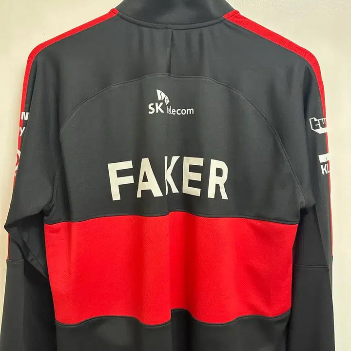 [BUNJANG] T1 Faker 2022 Spring Season Jacket / 2022 T1 유니폼 자켓(페이커 마킹, 사이즈 L)