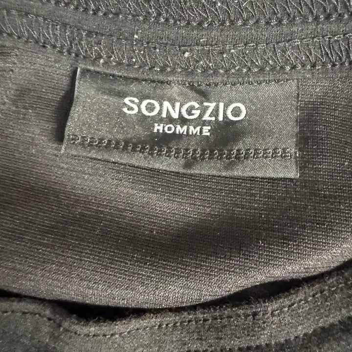 [BUNJANG] Songzio Homme Black Printed T-shirt (Size 100) / 송지오 옴므 반팔 100