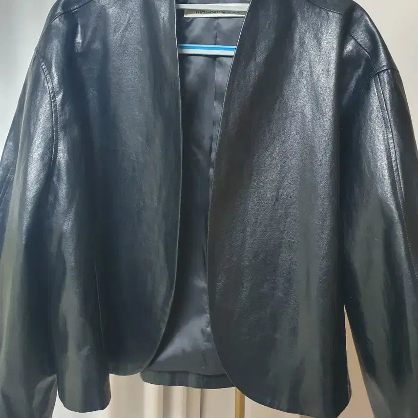 [BUNJANG] MAISON STAFF Leather Short Jacket / 블랙 레더 가죽 숏 자켓