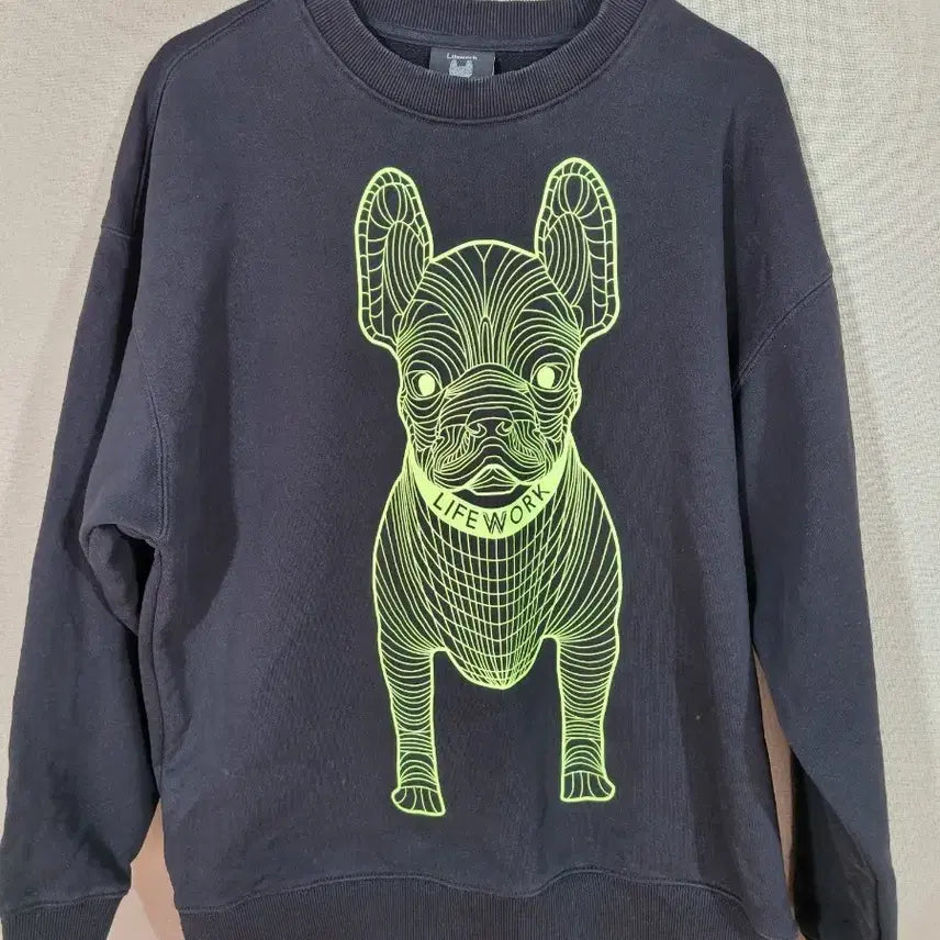 [BUNJANG] LifeWork Neon Bulldog Sweatshirt Black / 라이프워크 네온 불독 맨투맨 블랙