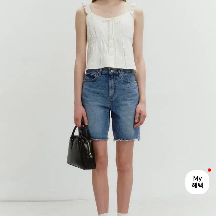 [BUNJANG] Dunst Low Edge Denim Shorts / 던스트 로우 엣지 데님 쇼츠